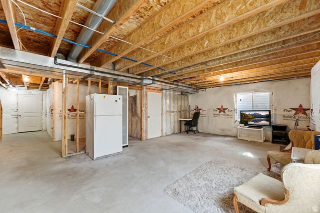 3835 W COLD POND AVE, Lehi, UT 84043