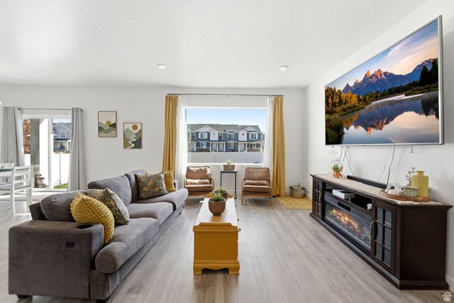 3835 W COLD POND AVE, Lehi, UT 84043