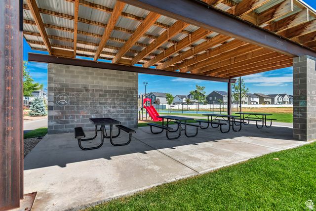 3835 W COLD POND AVE, Lehi, UT 84043