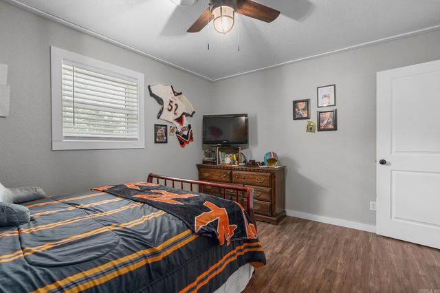 110662 S 4750 Road, Muldrow, OK 74948