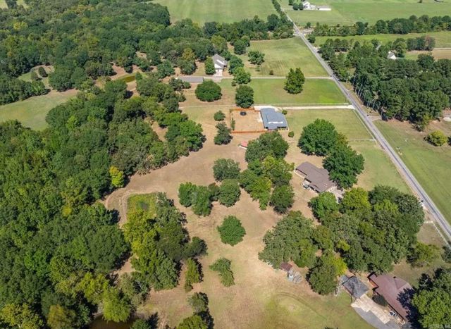 110662 S 4750 Road, Muldrow, OK 74948