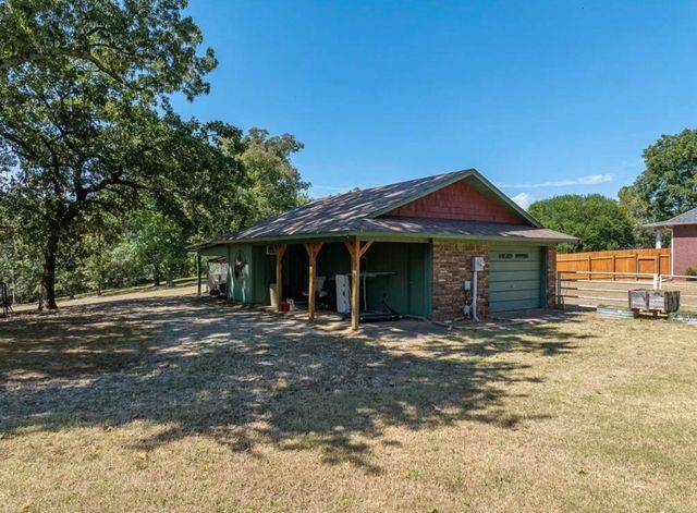 110662 S 4750 Road, Muldrow, OK 74948