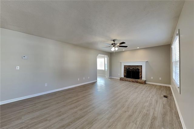 11 Emerald Court, Douglasville, GA 30134