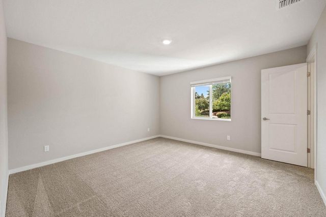 2572 Bog St, Lincoln, CA 95648