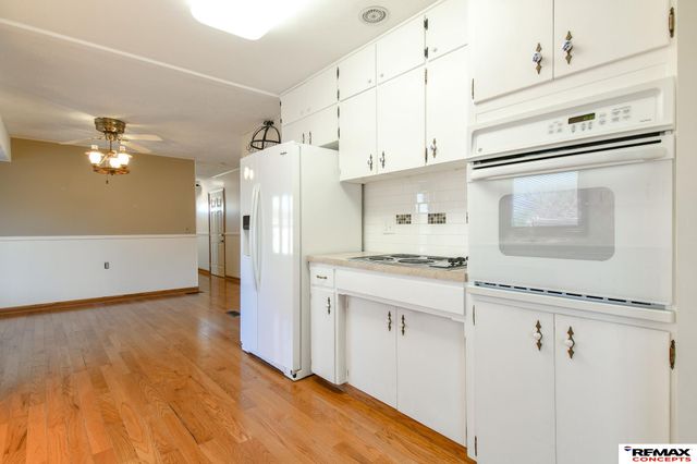 10331 N 145th Street, Waverly, NE 68462