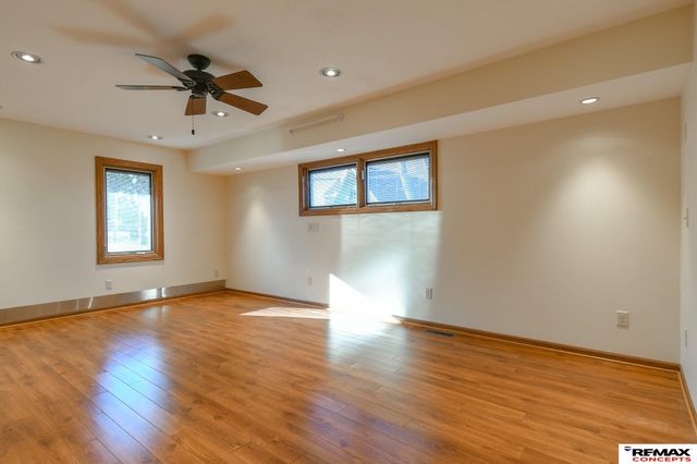 10331 N 145th Street, Waverly, NE 68462