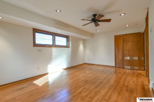 10331 N 145th Street, Waverly, NE 68462