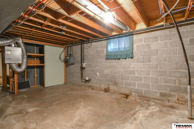 10331 N 145th Street, Waverly, NE 68462