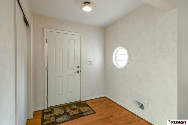 10331 N 145th Street, Waverly, NE 68462