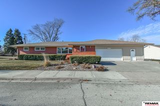 10331 N 145th Street, Waverly, NE 68462