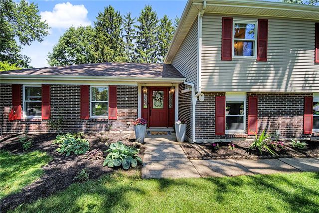 5309 Red Coach Road, Centerville, OH 45429