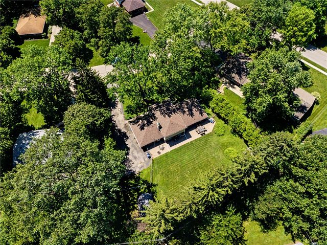 5309 Red Coach Road, Centerville, OH 45429