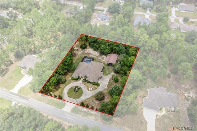 4847 W Geyser Court, Beverly Hills, FL 34465