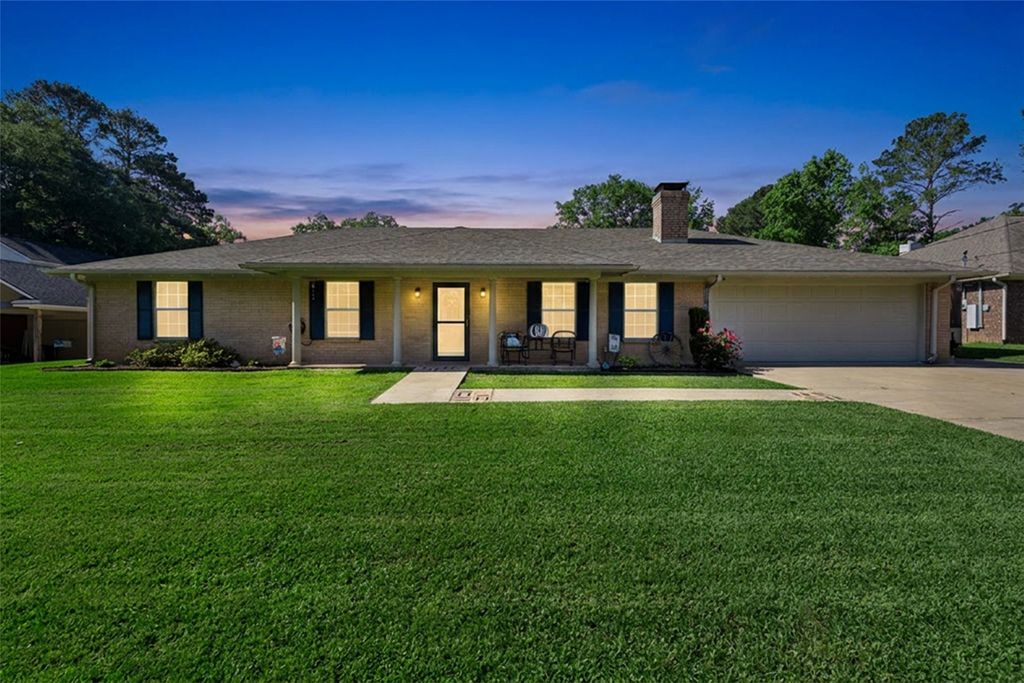 1230 san salvador Drive, Longview, TX 75602