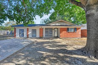 4809 Melinda Drive, Forest Hill, TX 76119
