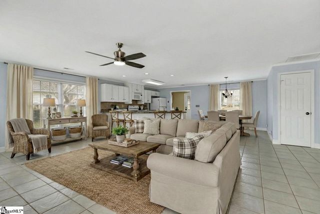 115 Taylors Road, Taylors, SC 29687