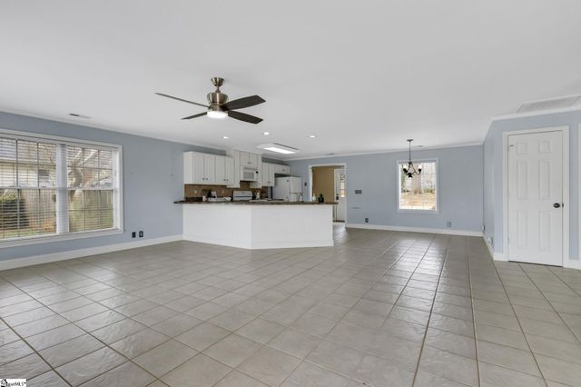 115 Taylors Road, Taylors, SC 29687