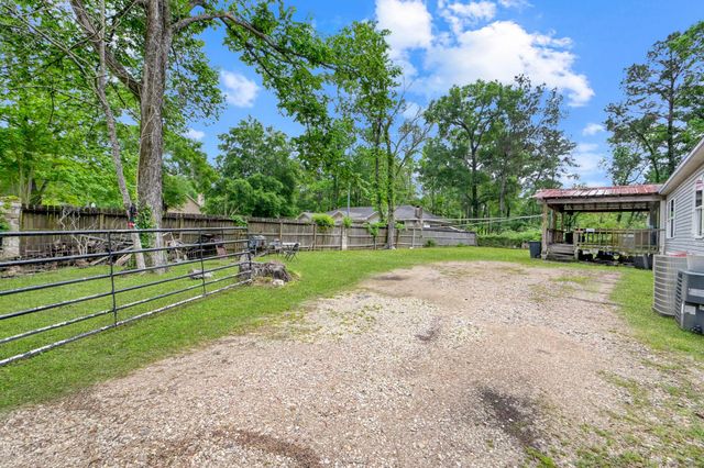 23594 Pine Forest Drive, New Caney, TX 77357