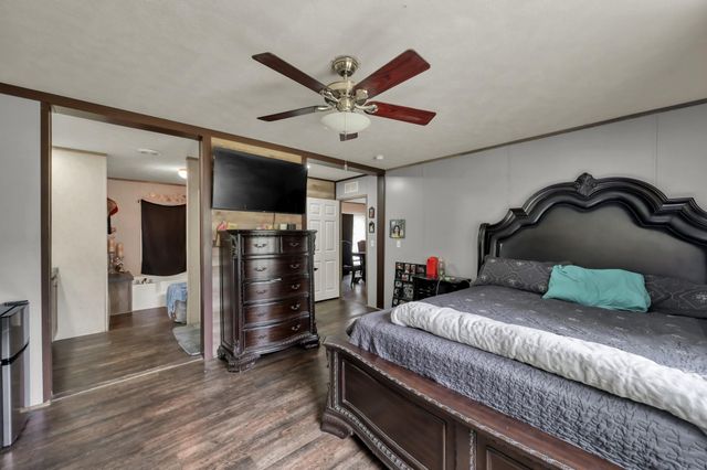 23594 Pine Forest Drive, New Caney, TX 77357