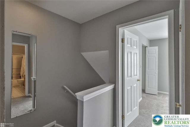 117 Brandywine Drive, Bethlehem Twp, PA 18020