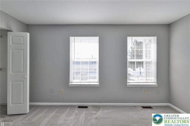 117 Brandywine Drive, Bethlehem Twp, PA 18020