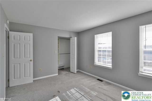 117 Brandywine Drive, Bethlehem Twp, PA 18020