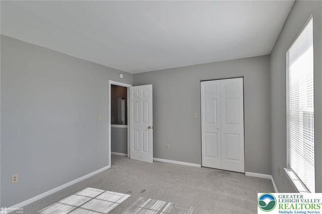 117 Brandywine Drive, Bethlehem Twp, PA 18020