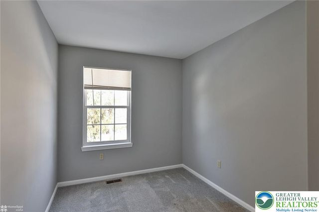 117 Brandywine Drive, Bethlehem Twp, PA 18020