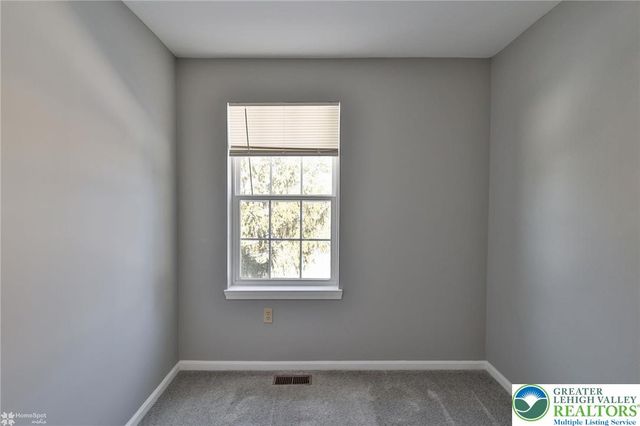 117 Brandywine Drive, Bethlehem Twp, PA 18020