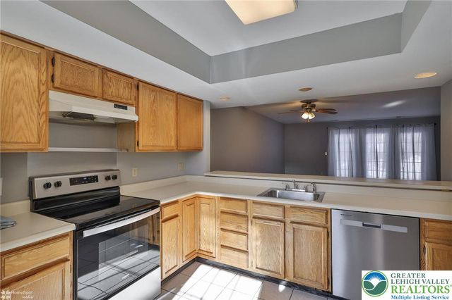 117 Brandywine Drive, Bethlehem Twp, PA 18020