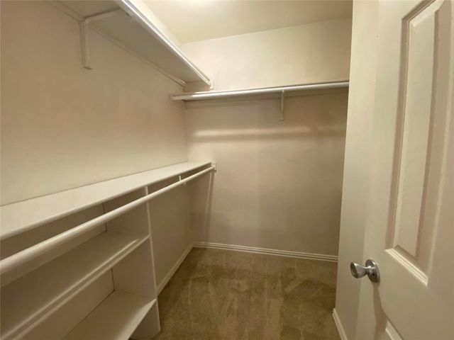 1516 Lisa DR B, Austin, TX 78733