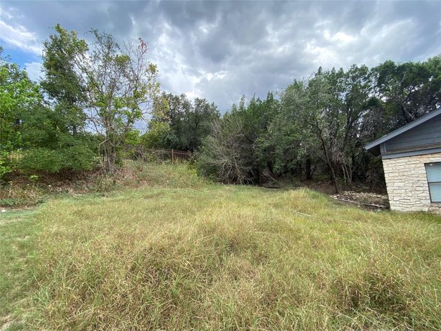 1516 Lisa DR B, Austin, TX 78733