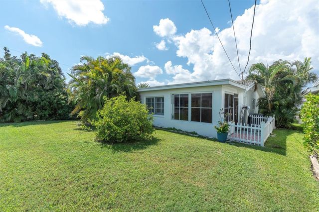 3715 98TH AVENUE N 3, Pinellas Park, FL 33782