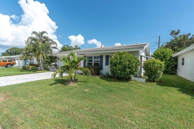 3715 98TH AVENUE N 3, Pinellas Park, FL 33782