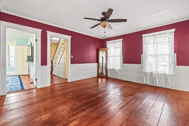 12 South Mast Street, Goffstown, NH 03045