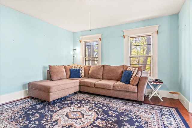 12 South Mast Street, Goffstown, NH 03045