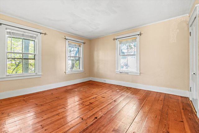 12 South Mast Street, Goffstown, NH 03045