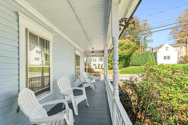 12 South Mast Street, Goffstown, NH 03045