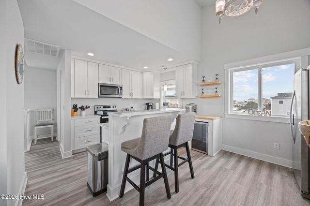 8020 8th Street, Surf City, NC 28445