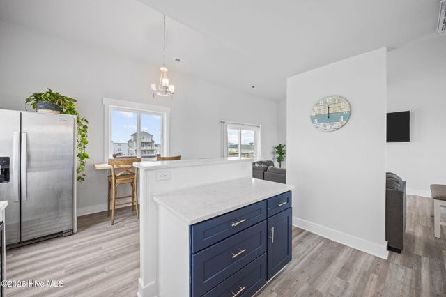 8020 8th Street, Surf City, NC 28445