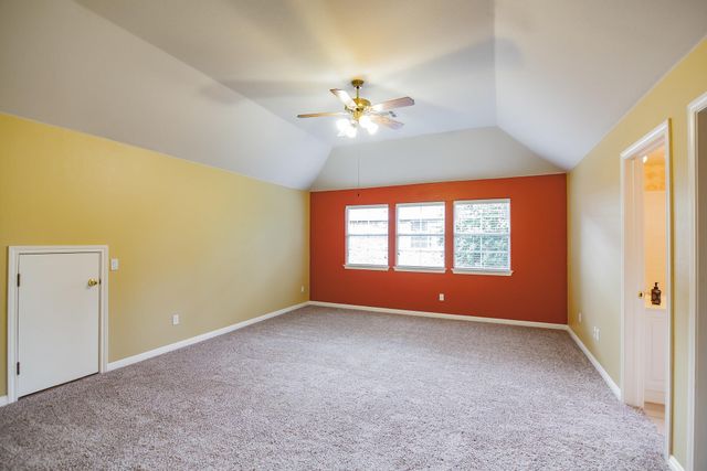 2412 Arbor DR, Round Rock, TX 78681