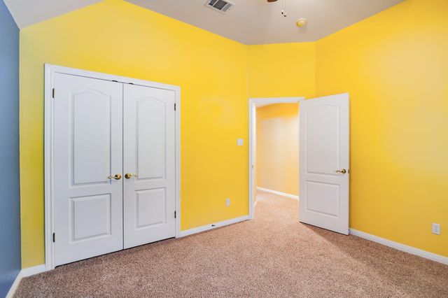 2412 Arbor DR, Round Rock, TX 78681