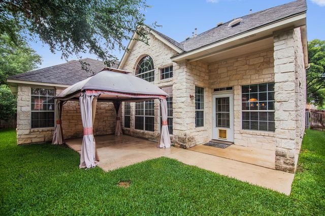2412 Arbor DR, Round Rock, TX 78681