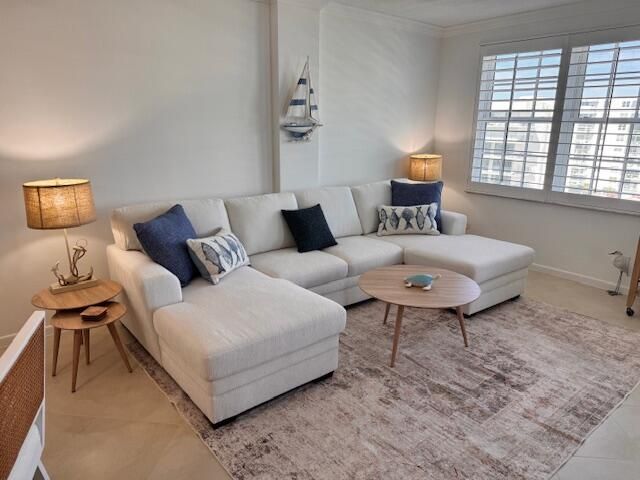 3475 S Ocean Boulevard 6110, Palm Beach, FL 33480