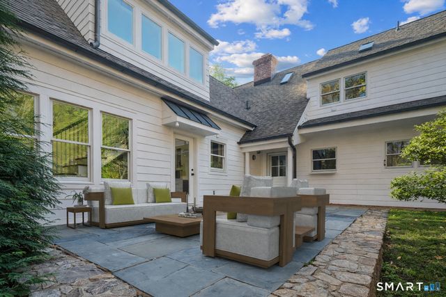 10 Woodhill Road, Wilton, CT 06897