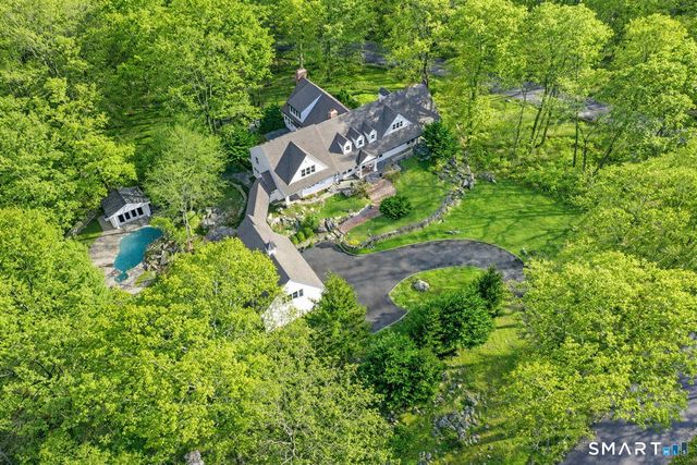 10 Woodhill Road, Wilton, CT 06897