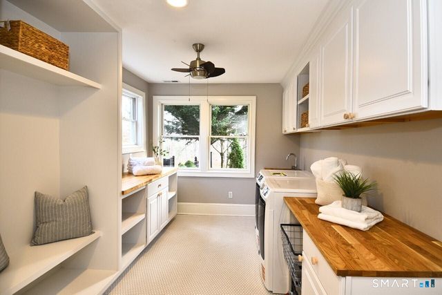 10 Woodhill Road, Wilton, CT 06897