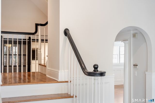 10 Woodhill Road, Wilton, CT 06897