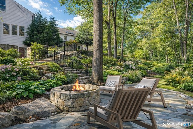 10 Woodhill Road, Wilton, CT 06897