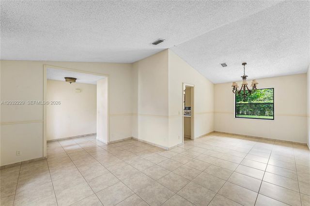 1586 Old Cypress Trl 1, Wellington, FL 33414